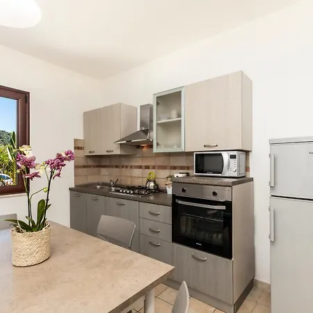 Casa Bianco Navarrese B